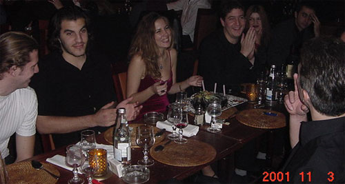 La table d'anniversaire ... pas entière !